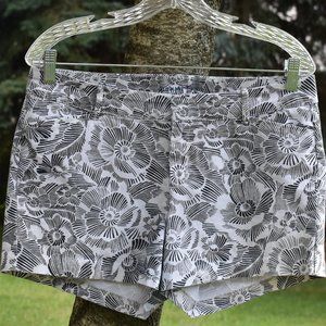 Old Navy Floral Print Pattern Shorts